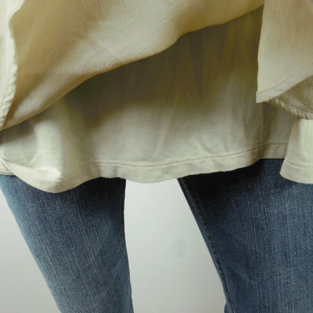 CHICO'S Top M Sz 1 Beige/Tan Knit Tunic Blouse Chiffon Overlay Relaxed Fit - Picture 5 of 11